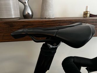prólogo saddle