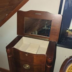 Hardwood Jewelry/Lingerie Dresser 