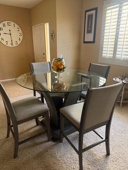 Glass dining table & 4 chairs