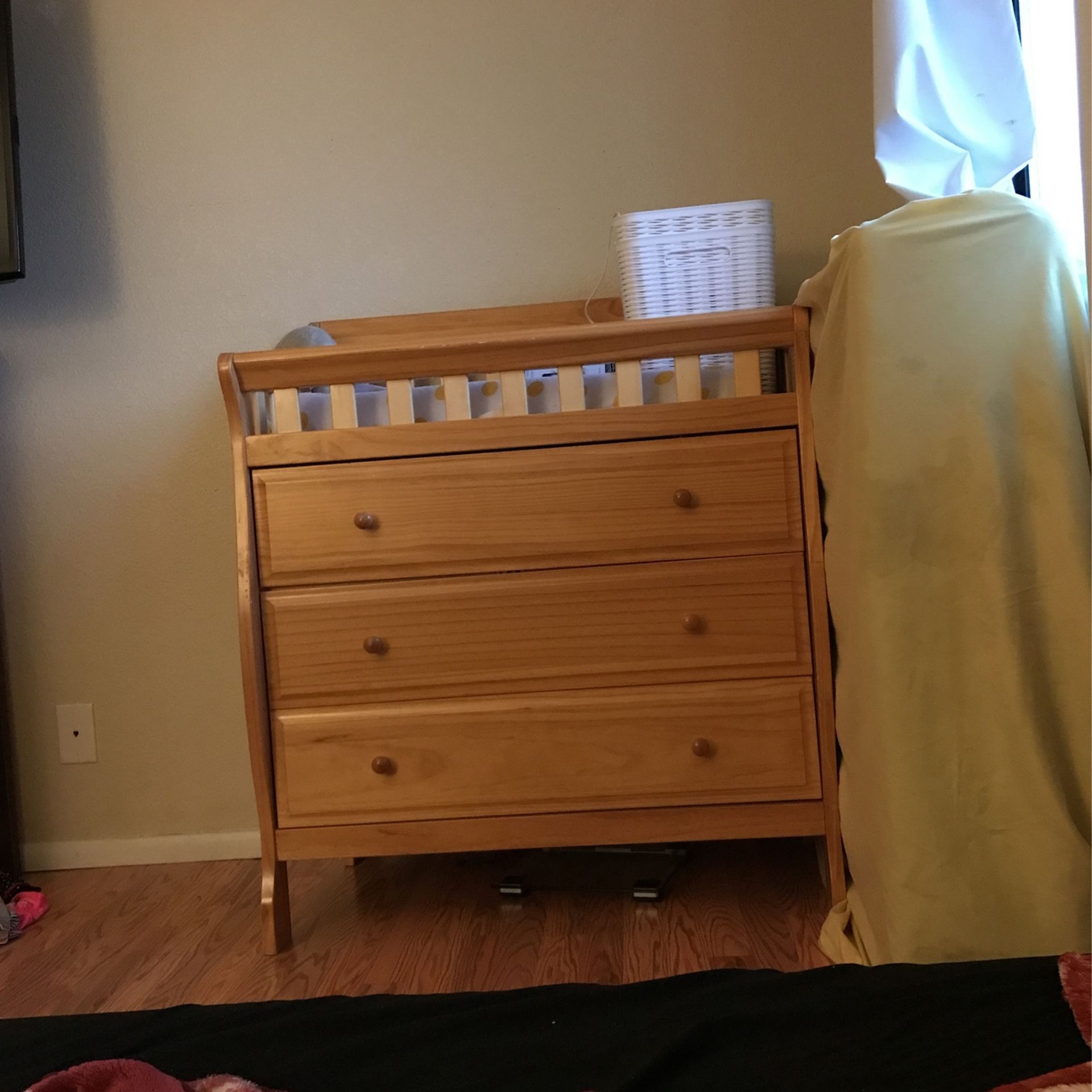 Changing Table With Drawers 