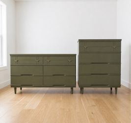 Vintage Green MCM Dresser Set