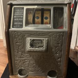 Antique Slot machine 