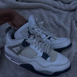 Jordan 4 Retro Midnight Navy 