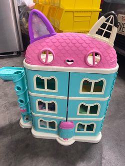 Gaby Dollhouse