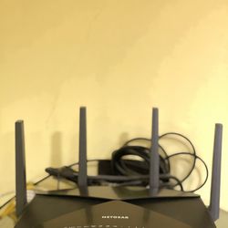NetGear Nighthawk X10 AD7200 WiFi Router (R9000)