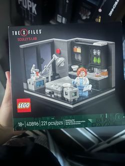 Lego sets X files Scullys lab, technic McLaren Bugatti, Jesko speed champions, mandalorian speeder, McLaren senna speed champion