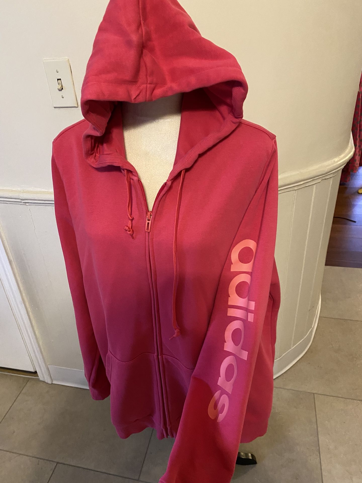 Like New Woman’s Adidas Zip Up Sweatshirt Hoodie Size 3 X But Fits Like A 2 X