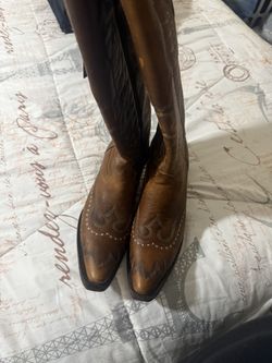 Botas Nuevas (new boots)