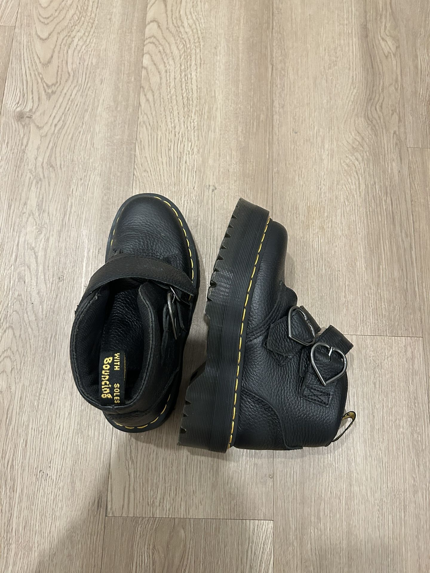 Dr Martens Devon Heart Leather Platform Boots