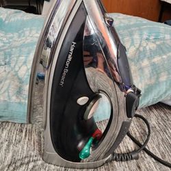 Hamilton Beach Clothes Iron