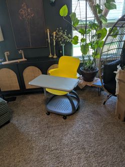 Mobile Desk Chair with 360 Degree Tablet Rotation and Under Seat Storage Cubby
