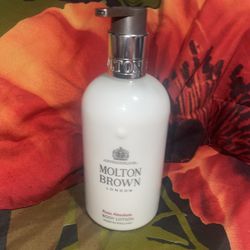Molton Brown London Rosa Absolute Body Lotion 