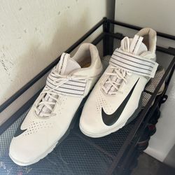 Men’s Nike Savaleos White Weightlifting Trianing Shoes Size 15 White CV5708-100