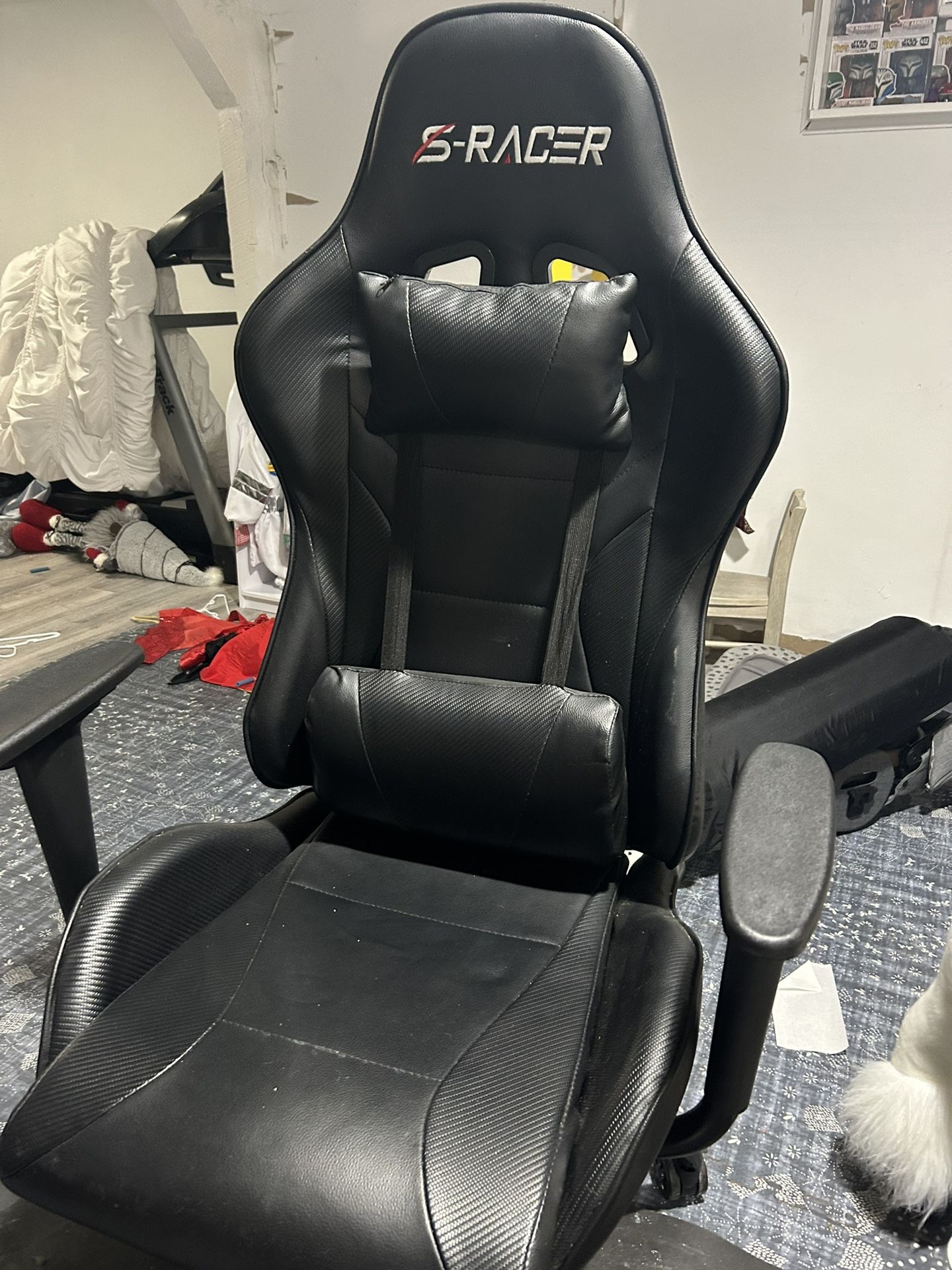 S-Racer Gaming Chair