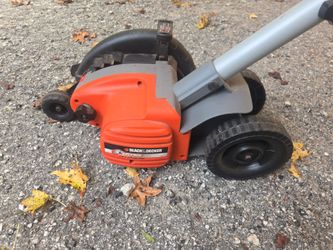 Black and Decker electric edger