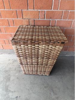 Wicker Laundry basket