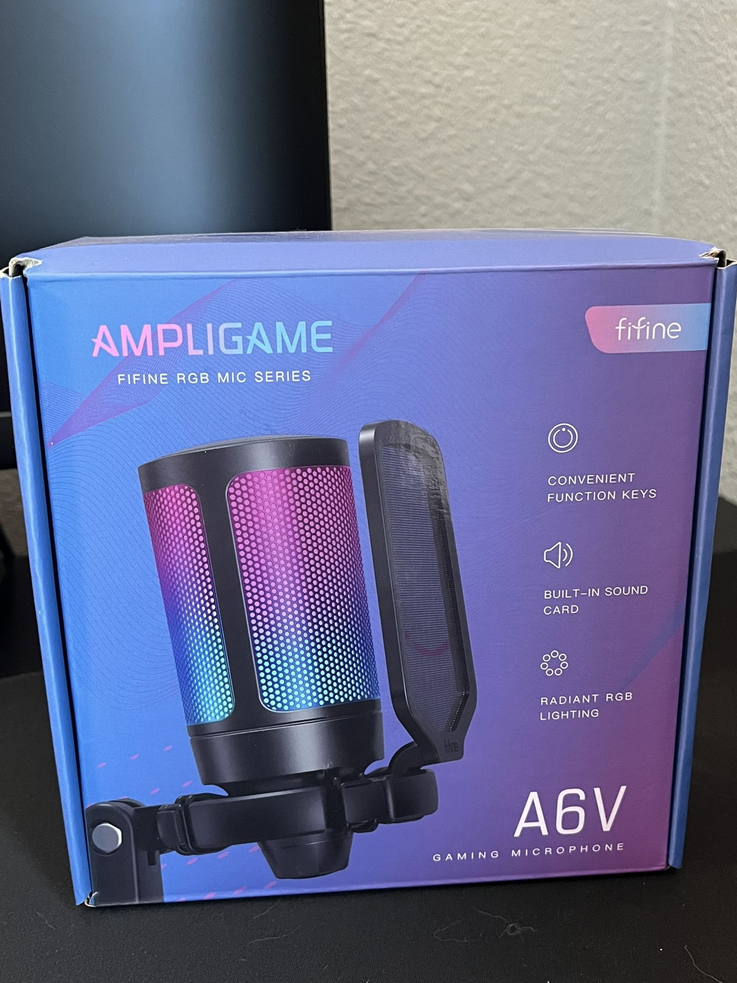 MICROPHONE
