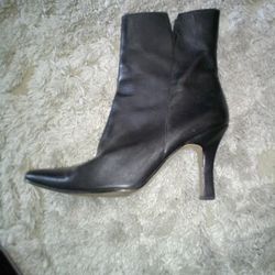 High Heel Ankle Boot👢 Black Need Gone