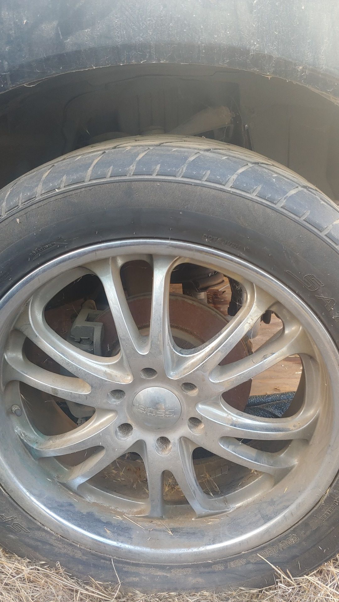 22 inch boss rims and tire for Sale in Perris, CA - OfferUp