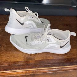Tenis Shoes