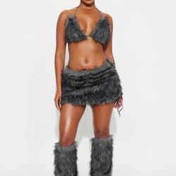 Howling Hottie Wolf 5 Piece