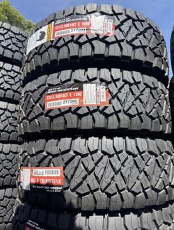New Nitto 37X12.50R18 Tires