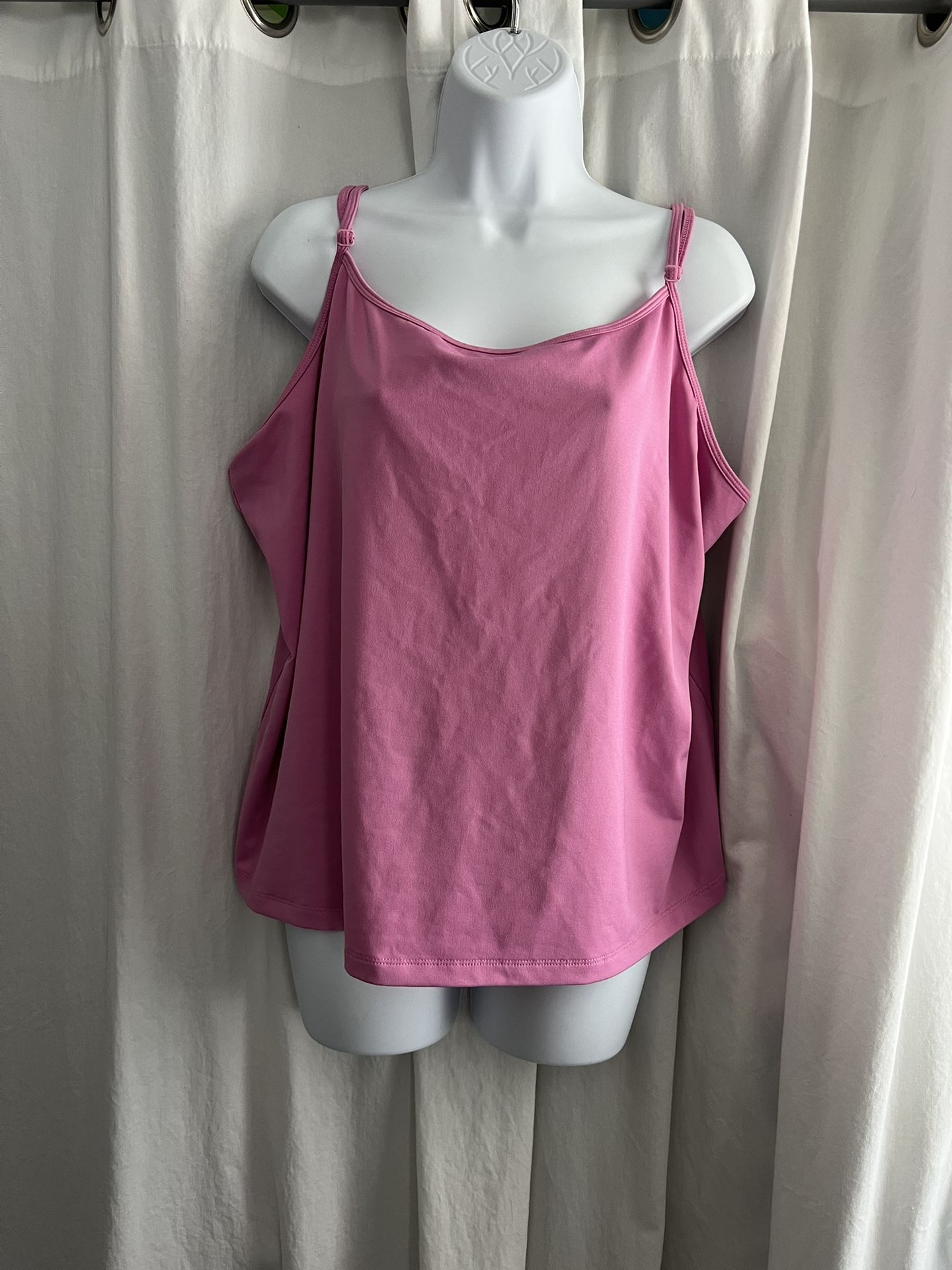 4 Ladies Tank Tops Size 22/24 And 18/10