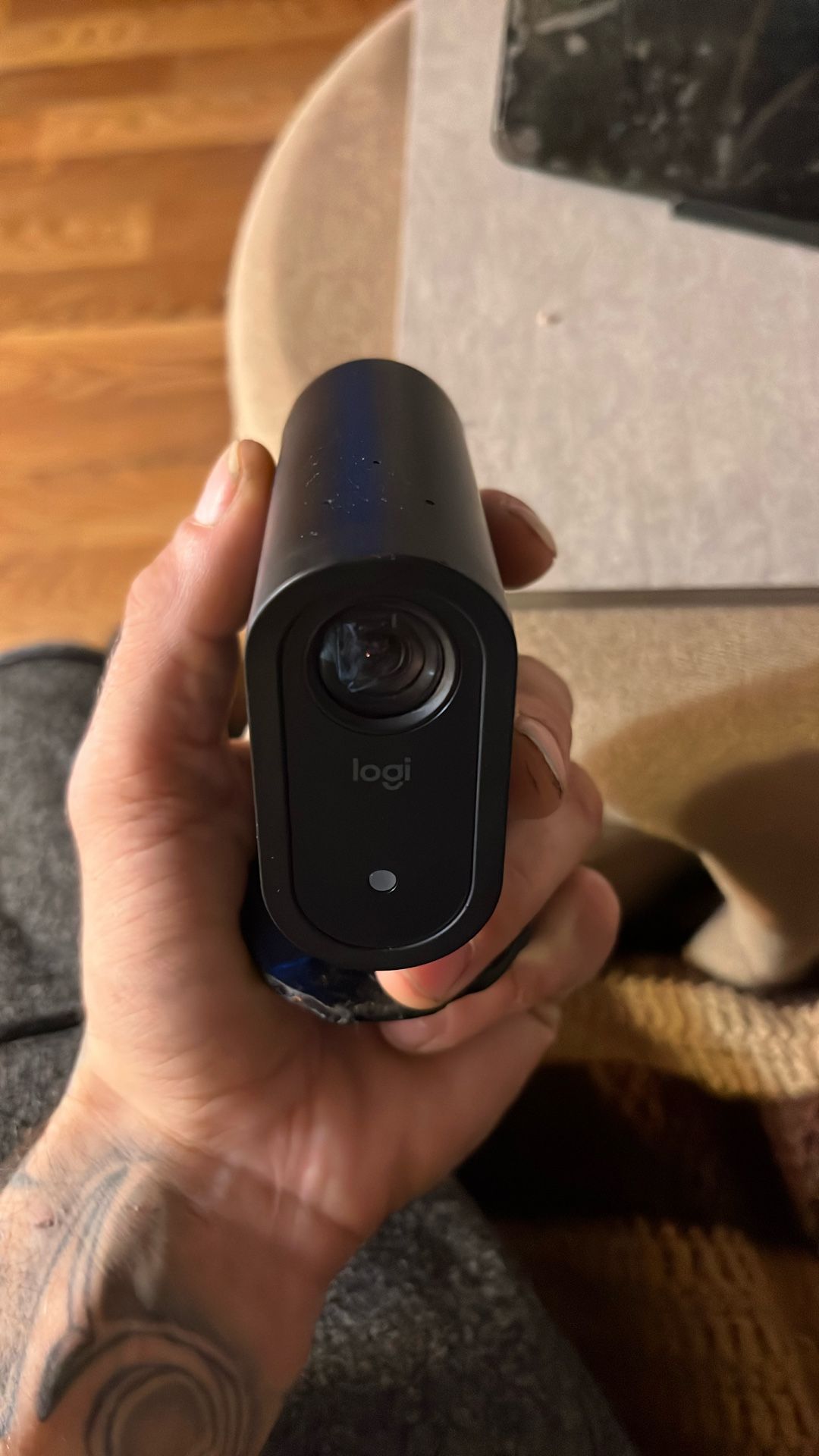 Mevo Logi Tech 27PGW