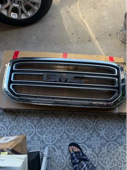 Yukon oem grill