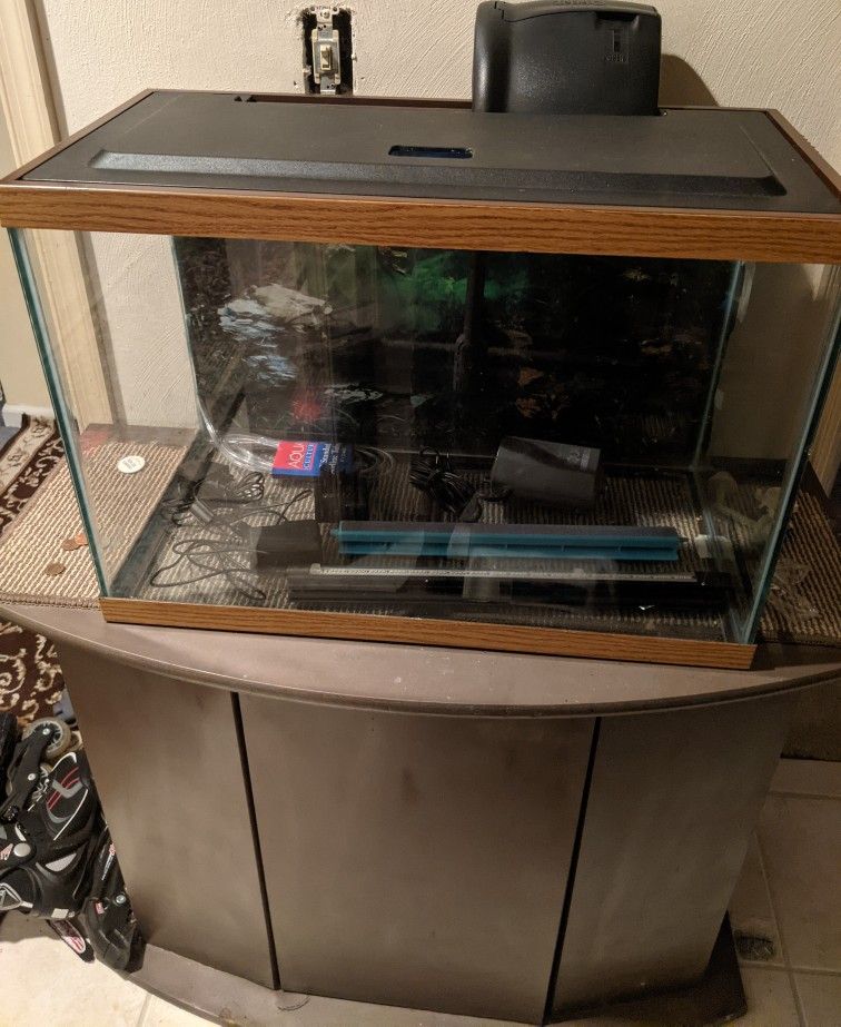 33 Gallon Fish Tank And Stand+