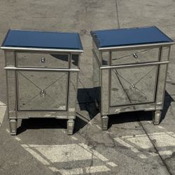 Mirrored Nightstand Set