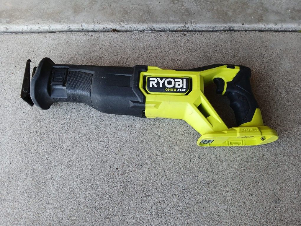 SAWZALL RYOBI 18V TOOL ONLY