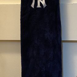 NY Yankees 16x24 In. Trifold Face And Club Golf Towel