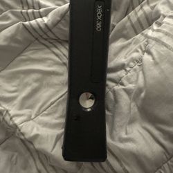 Xbox 360 + Kinect. All Cables Included