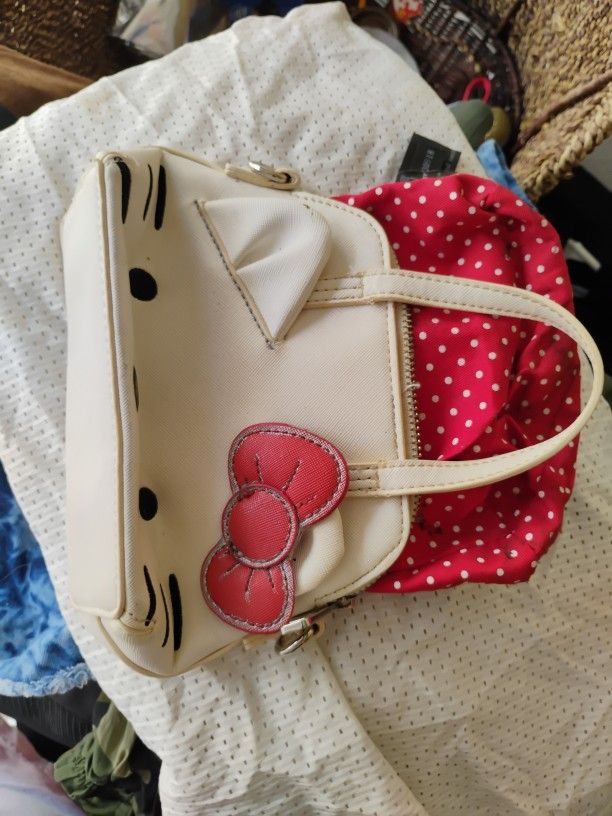 Hello Kitty Purse