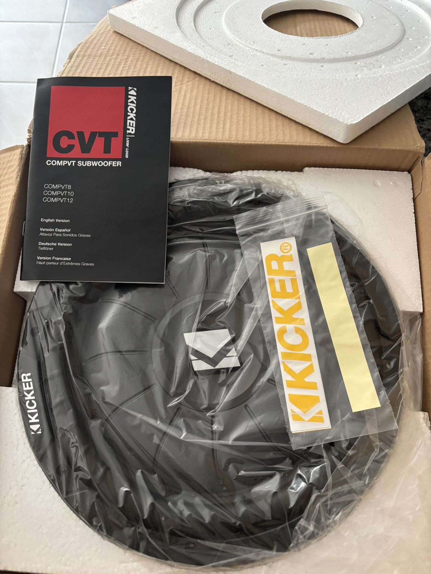 Kicker COMPVT12