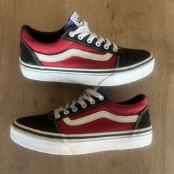 Vans Canvas Skate Shoes Kids 2 Excellent Condition!