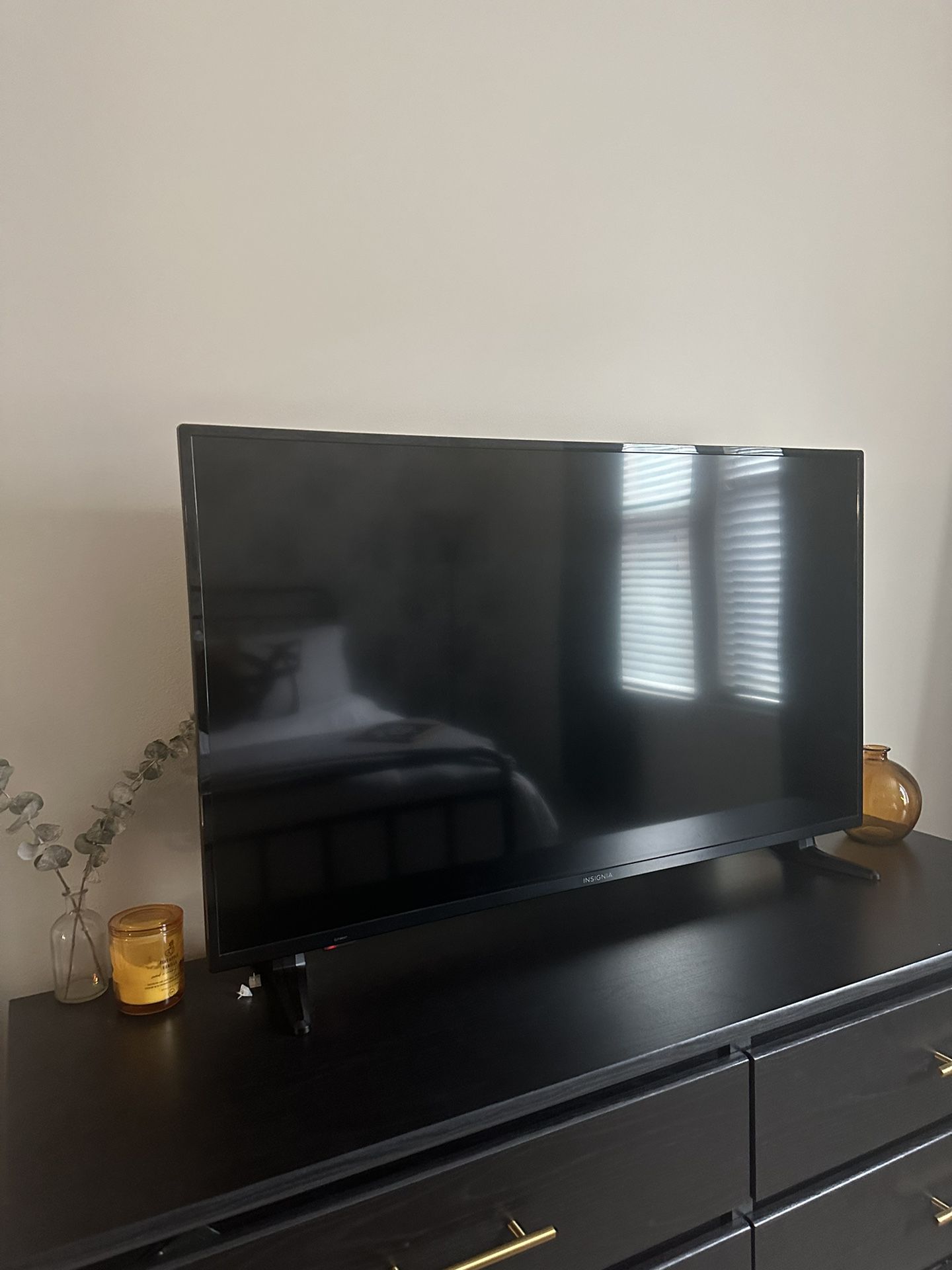 50” Insignia - LED 4K smart fire TV