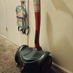 Kids Battery Powered Ride(Fairly New)