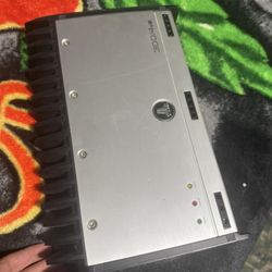 Jñ Audio 300/4 
