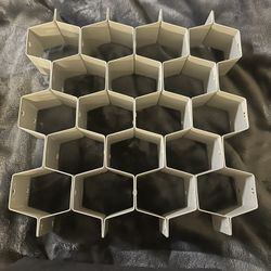 Selling my Hoover Power Scrub Deluxe carpet cleaner (SpinScrub 50) — I only used it once, so it’s basically brand new. Works perfectly, no issues at a