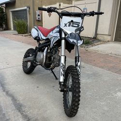 Apollo Dbx15 125cc Dirtbike (great Condition Low Miles)