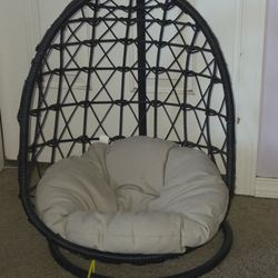 Cat Swing Like NEW  