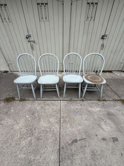 4 Bohemian Chairs