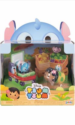 Disney Tsum Tsum Lilo & Stitch Story Moment Set, Figures Stand 7 cm Tall & Stackable, Includes a Medium Stitch & Lilo Figures with Small Angel & Crump