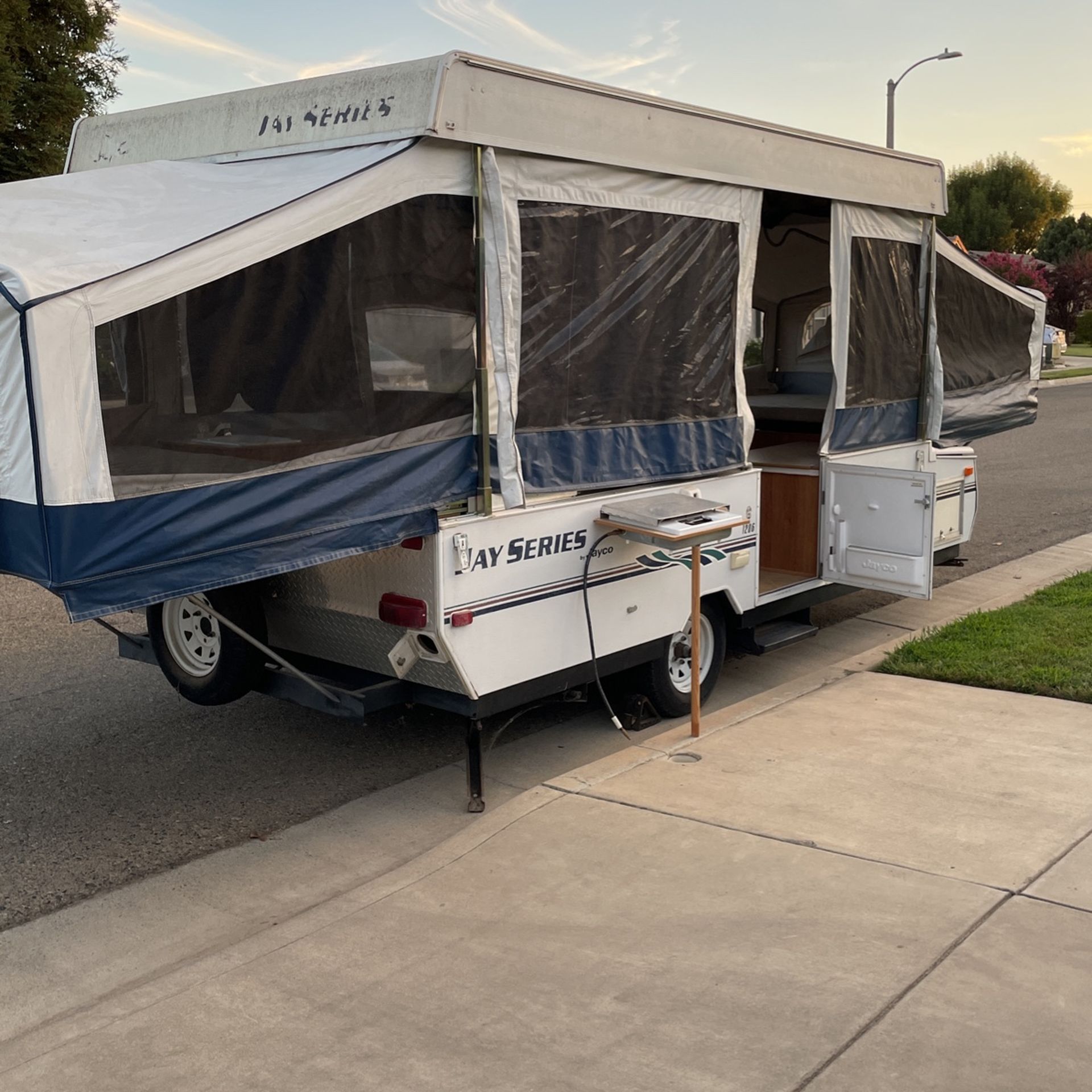 Jayco 2006 Tent Trailer for Sale in Tulare, CA OfferUp