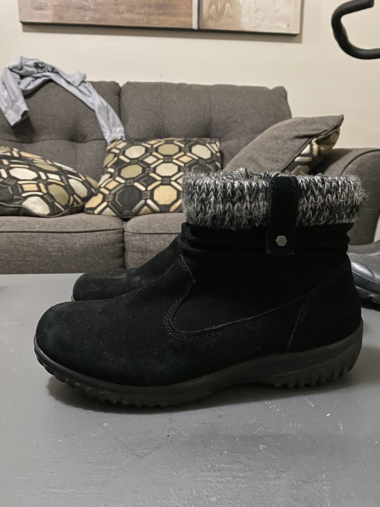 Women’s Boots / Botas De Mujer ( KHOMBA)