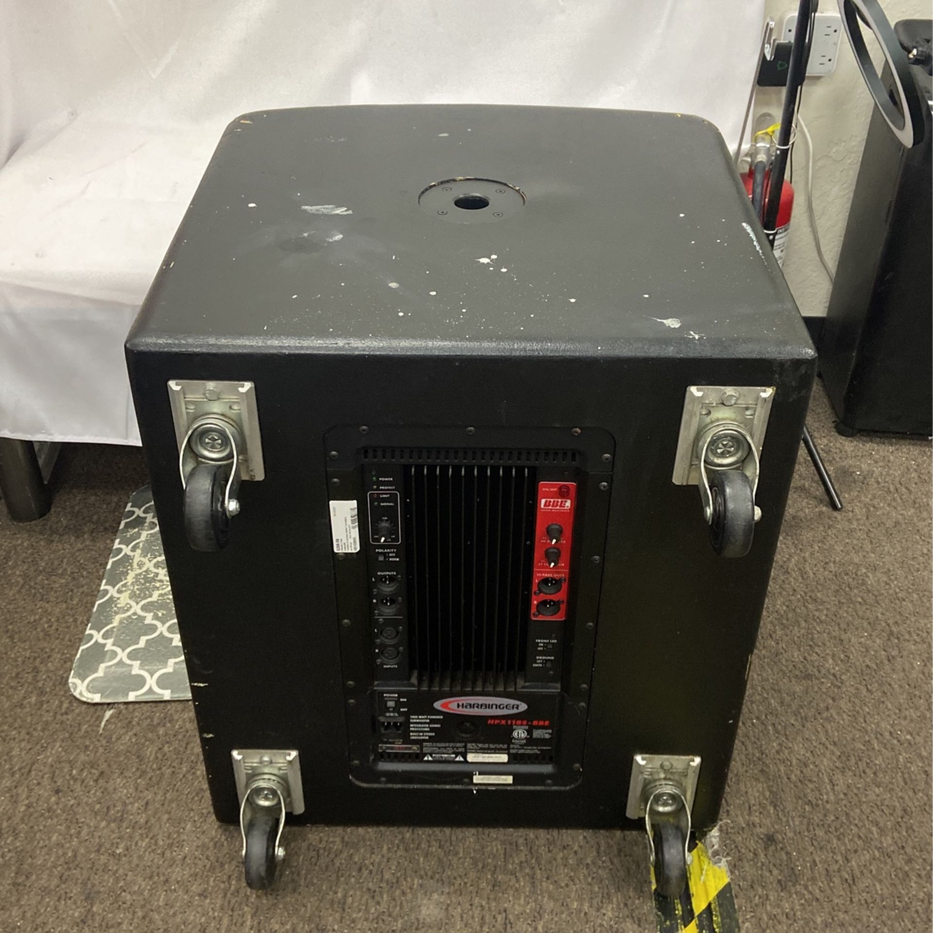 Harbinger Powered Subwoofer Inv Code 16 29065 for Sale in Sacramento