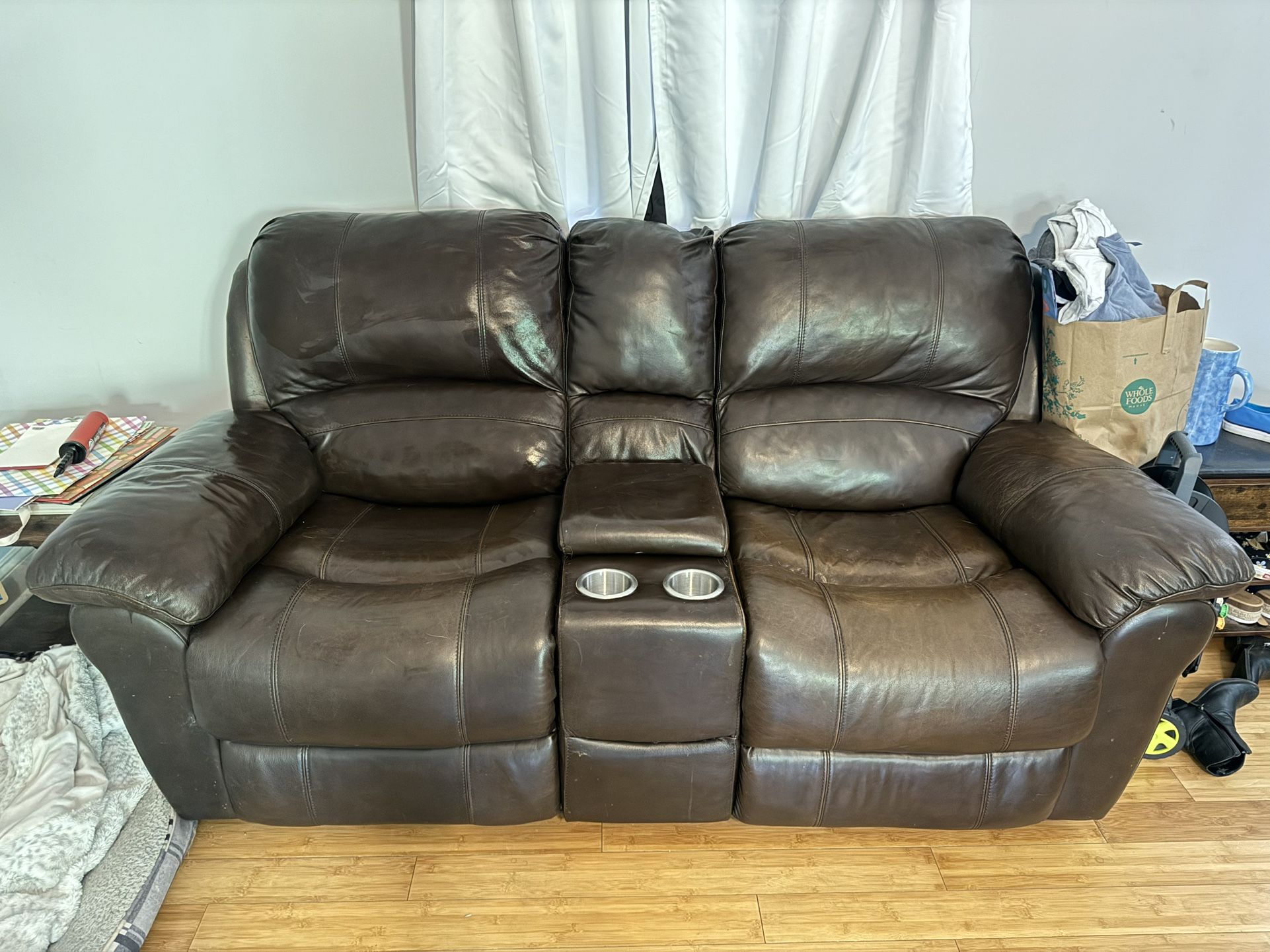 Powered 2 Seat Reclining Entertainment Chair/couch