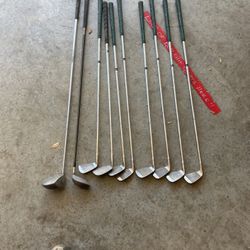 Golf Clubs 